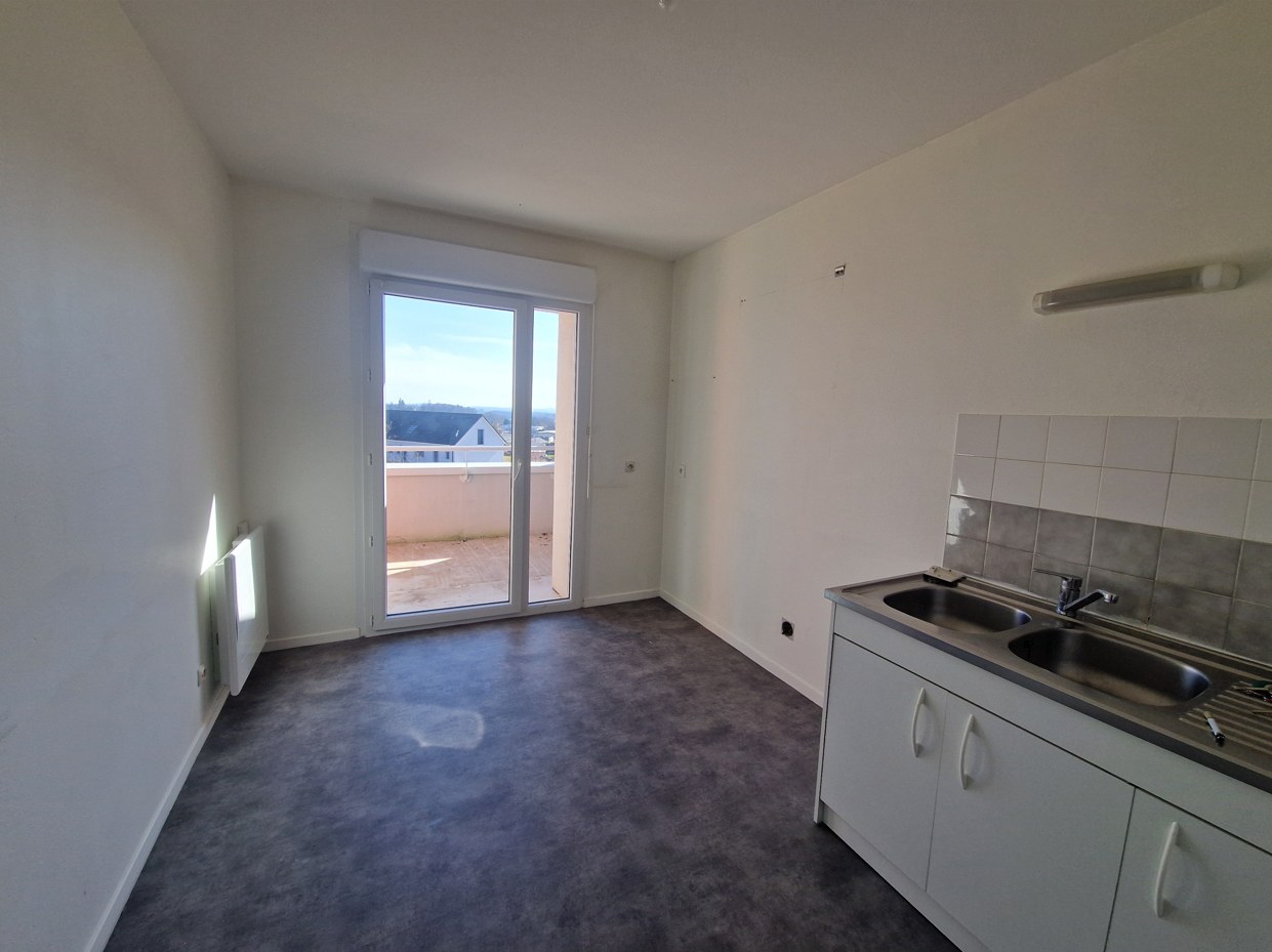 APPARTEMENT T4  LOUIS ARAGON LE CREUSOT