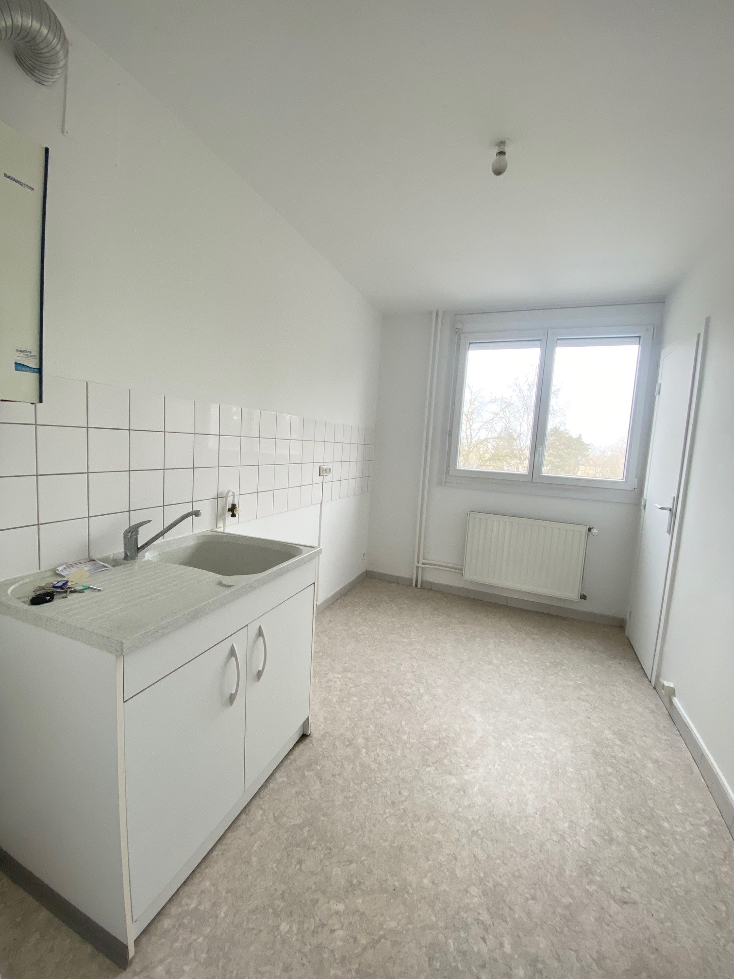 APPARTEMENT T3 EN LOCATION AUTUN SAINT PANTALEON