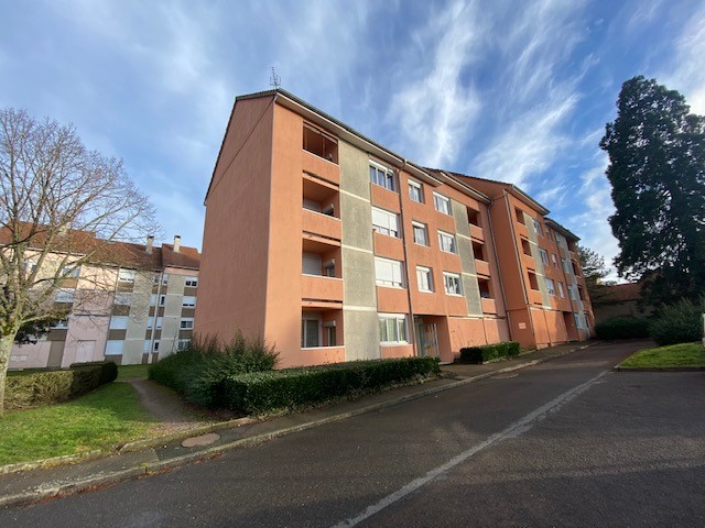 Appartement 4 pièces 76 m² · aux Epinliers · 76 m² · 264 €/mois