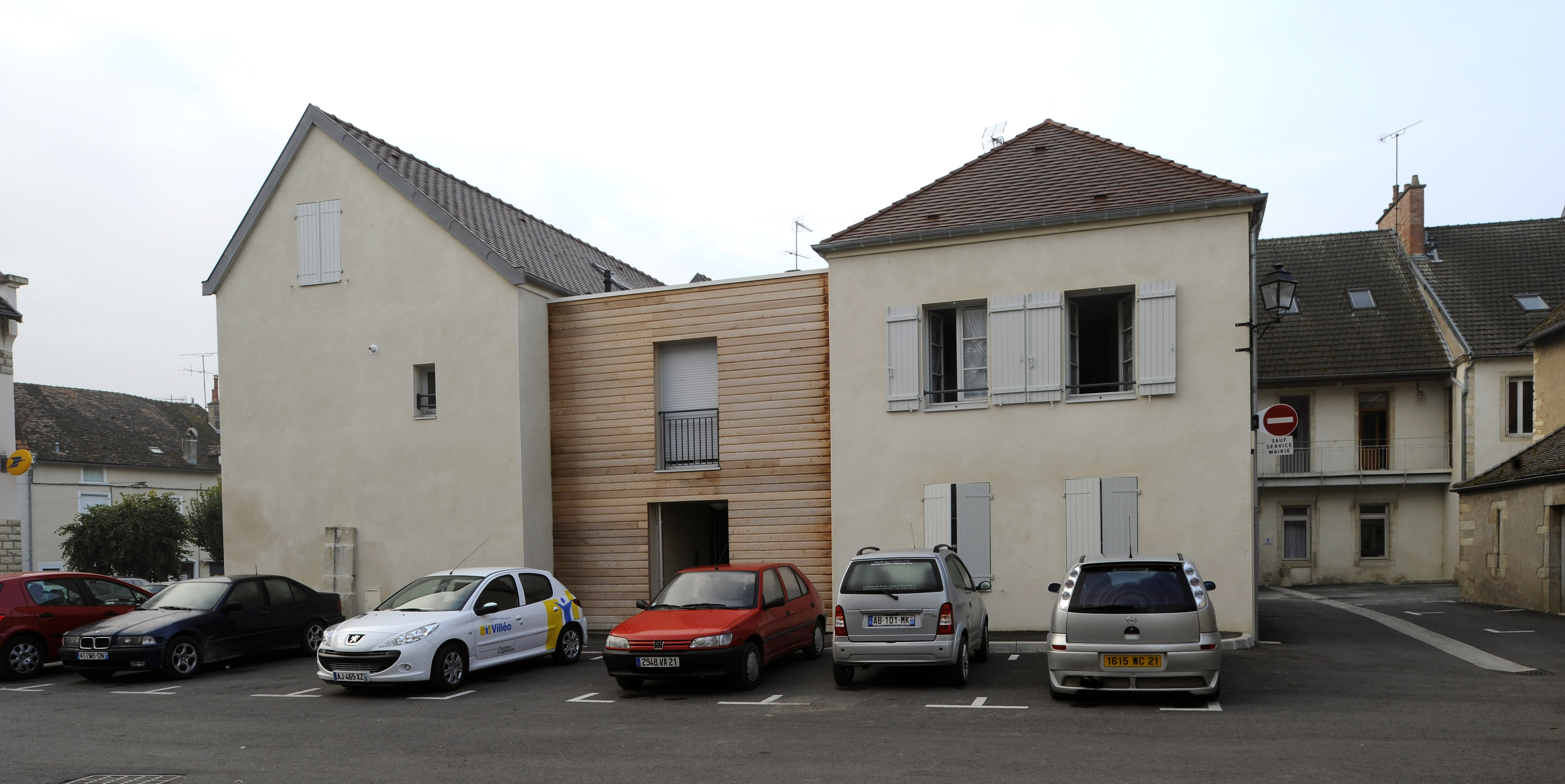 1 Place Pierre Bassot, 21310, Mirebeau-Sur-Bèze, 1 Chambres Chambres , ,Appartement,Location ,Place Pierre Bassot,58000029946