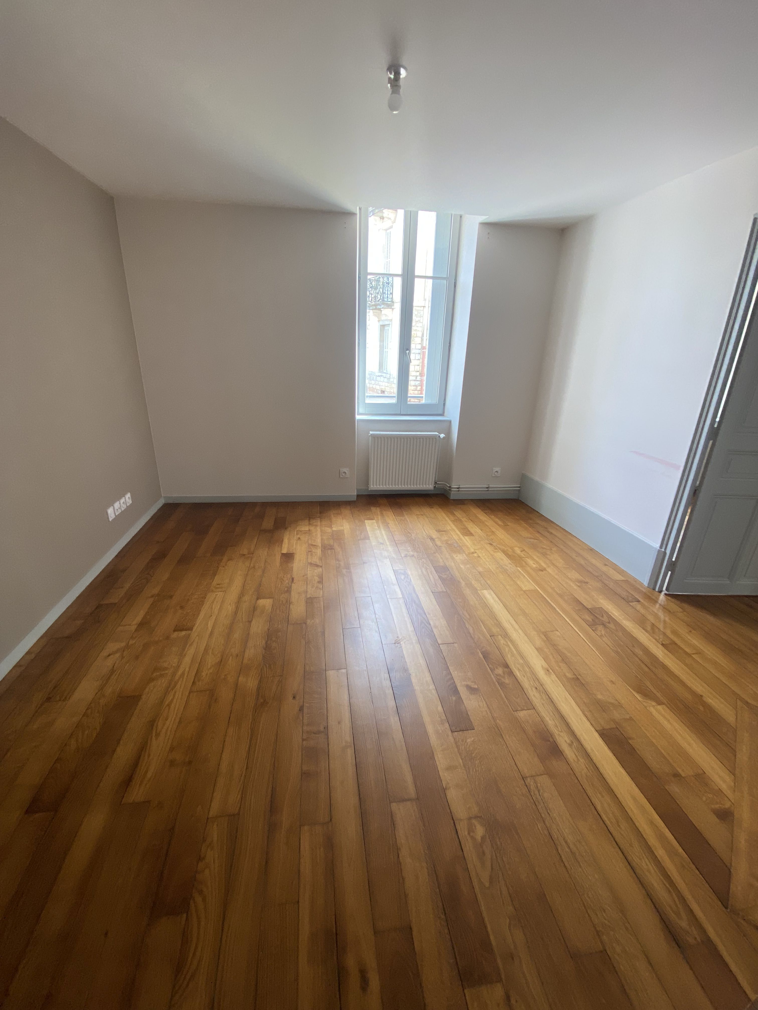 APPARTEMENT LOCATION DIJON T3 CENTRE VILLE