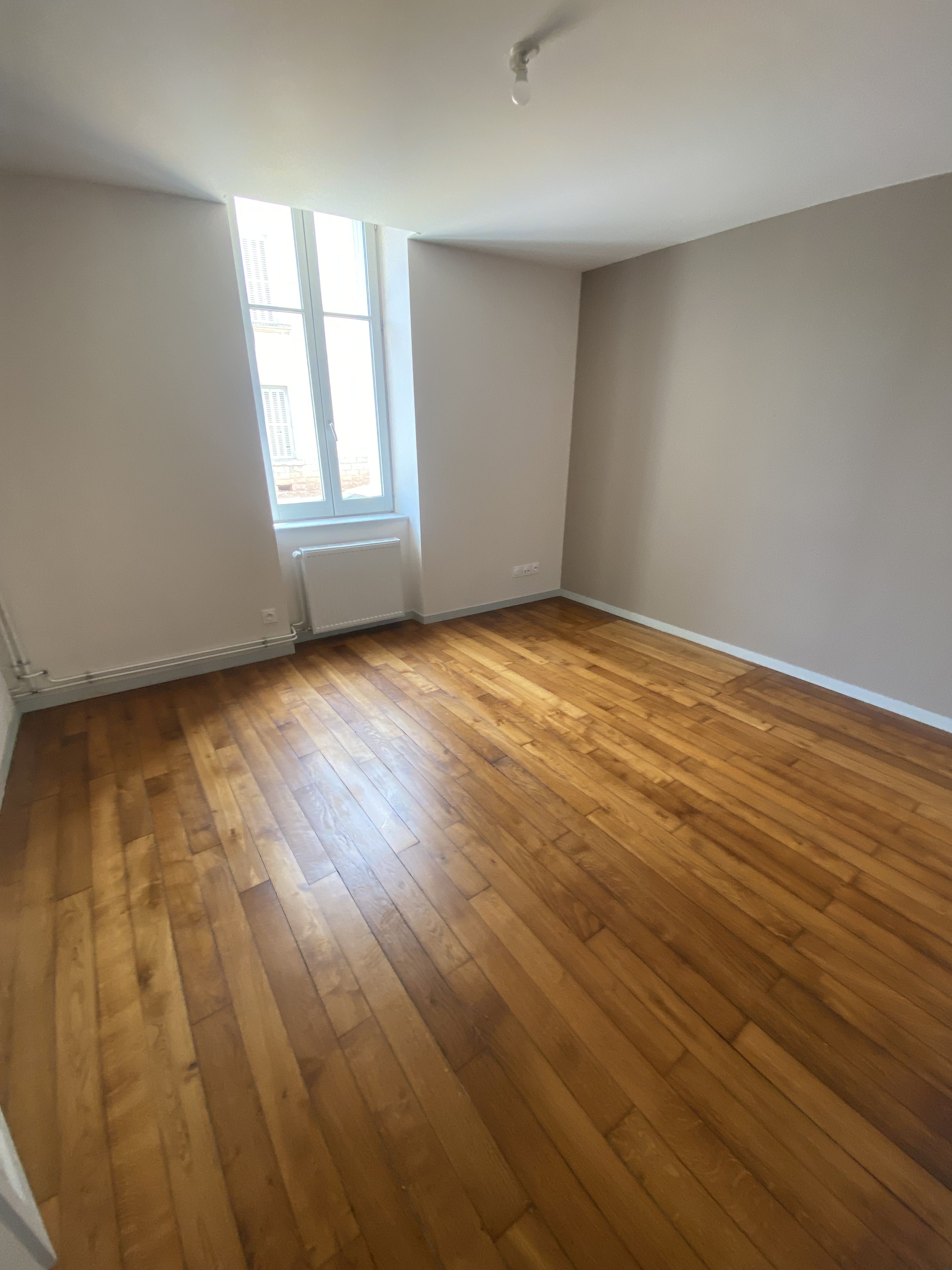 APPARTEMENT LOCATION DIJON T3 CENTRE VILLE