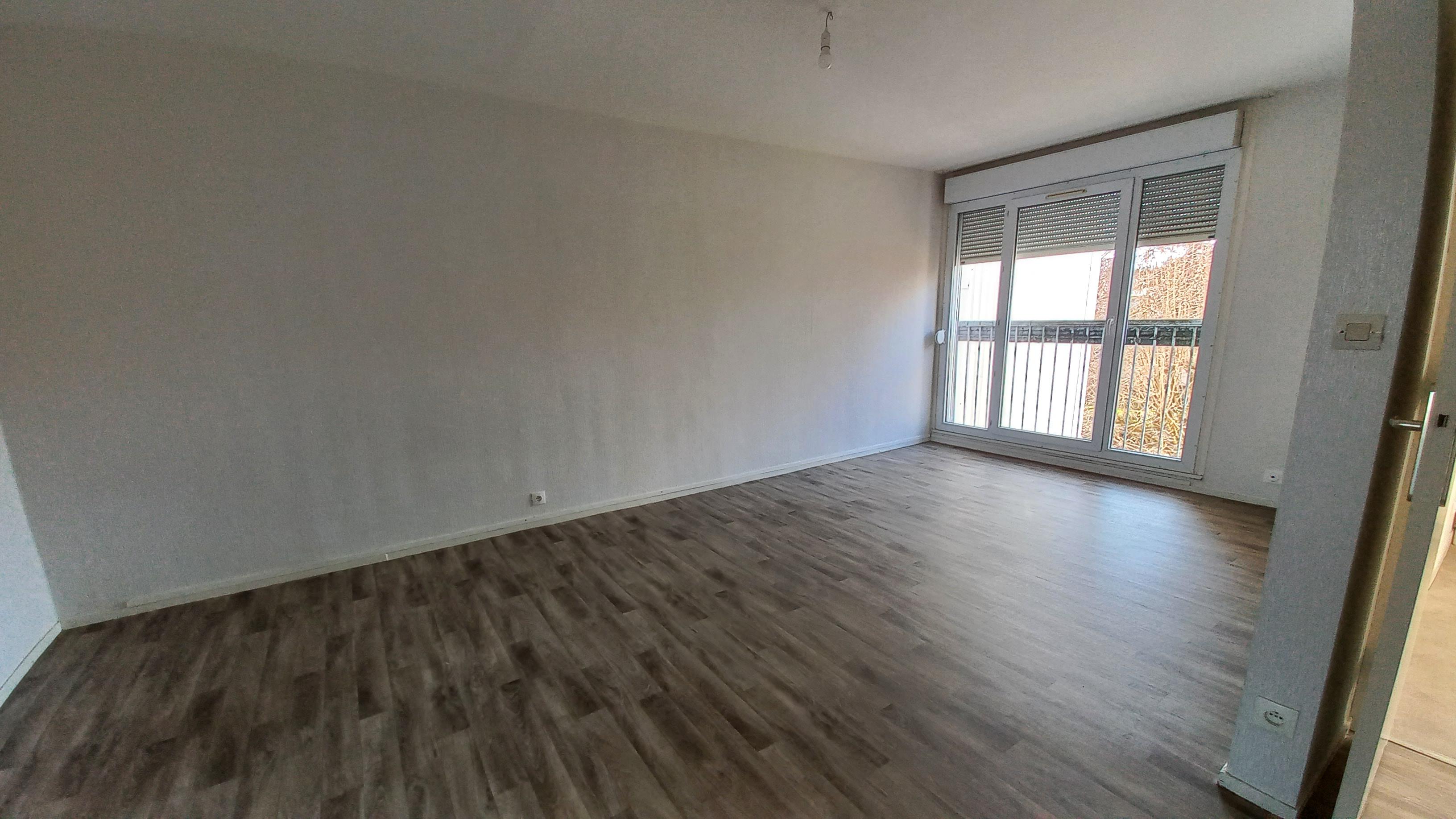 17 RUE DE LA RESISTANCE, 71300, Montceau Les Mines, 2 Chambres Chambres , ,Appartement,Location ,RUE DE LA RESISTANCE,5,16277