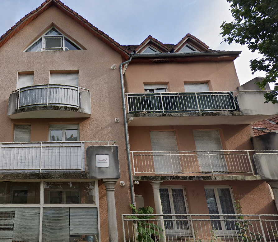 Appartement T3, 2 chambres, baignoire, balcon, parking, 2-ème étage