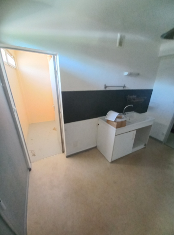 Appartement T3 - Cellier - Cave - Baignoire - 2 chambres - 3-ème étage - Chenôve 