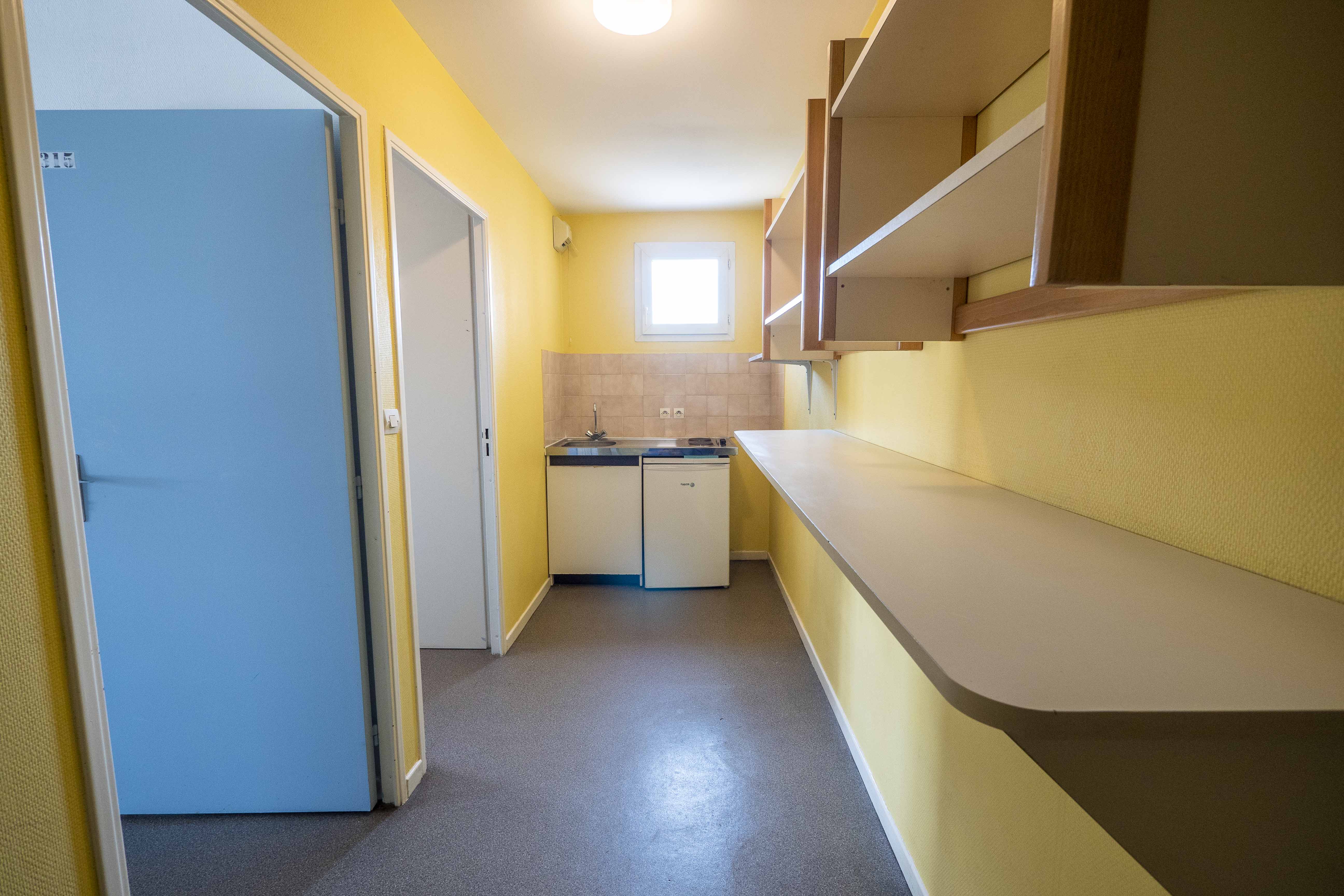Kitchnette à partager T1 BIS
