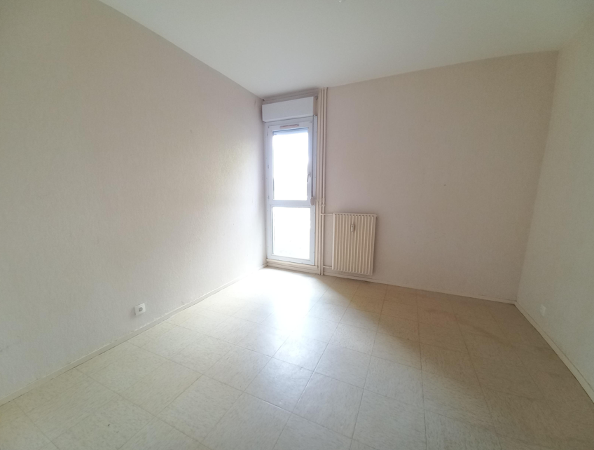 4 rené coty, 71300, 2 Chambres Chambres , ,Appartement,Location ,rené coty,16322