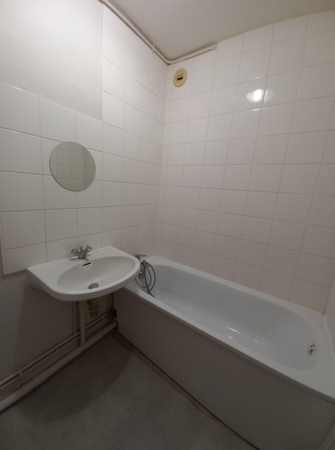 4 rené coty, 71300, 2 Chambres Chambres , ,Appartement,Location ,rené coty,16322