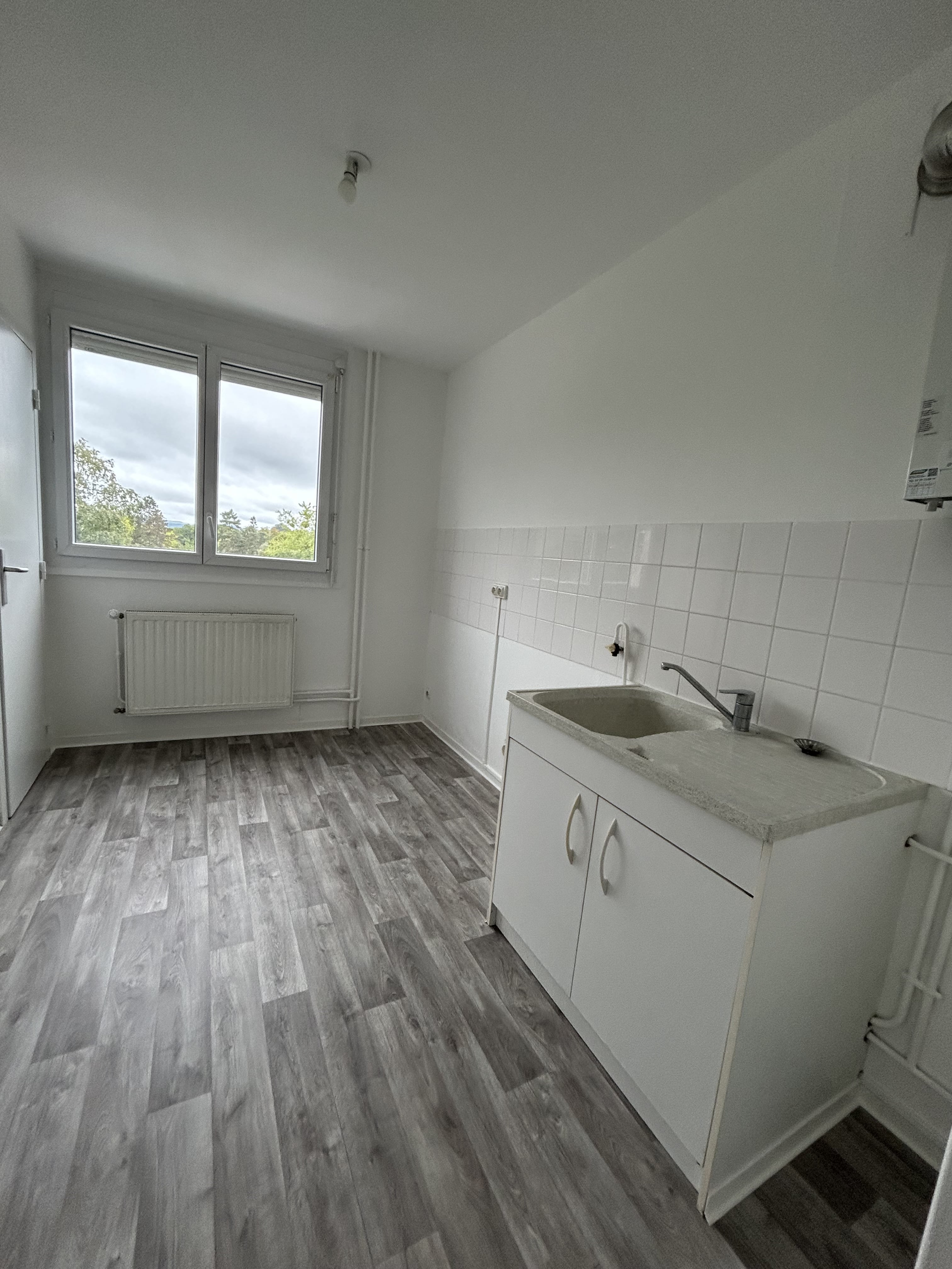 APPARTEMENT T3 bis EN LOCATION AUTUN SAINT PANTALEON