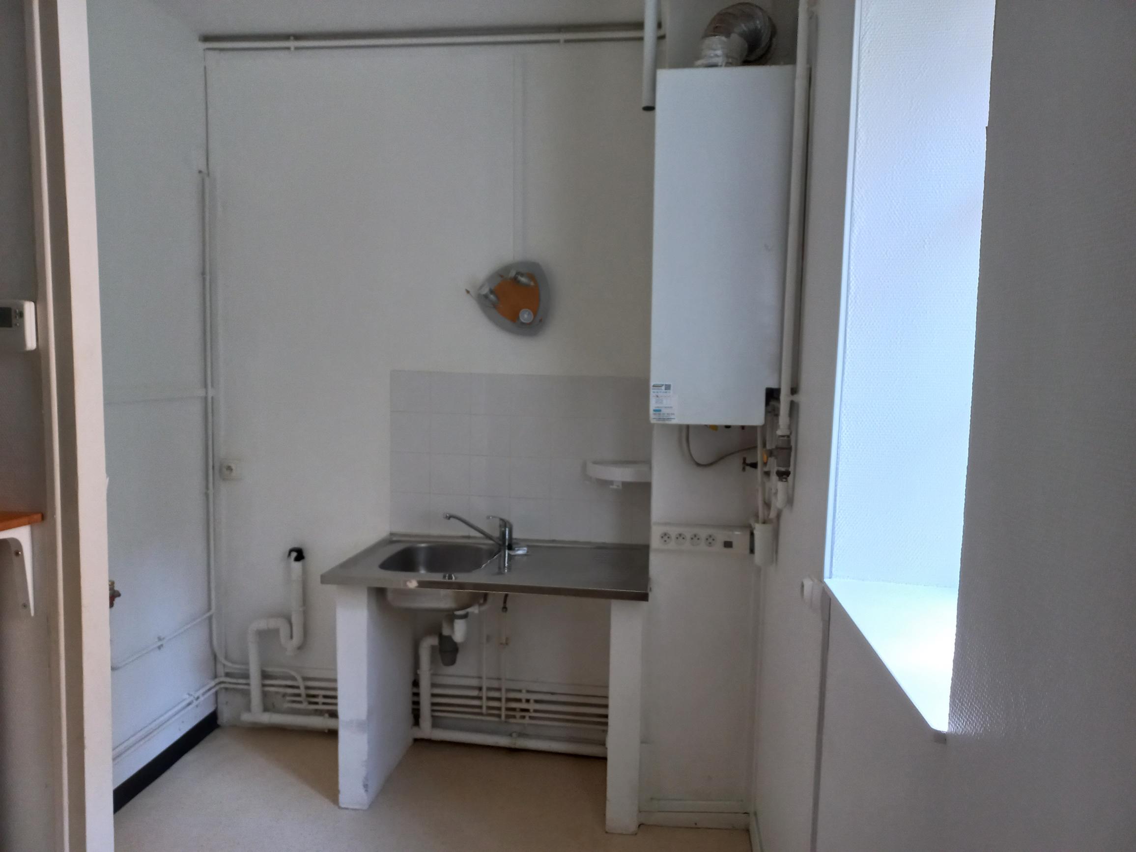 5 rue de la monnaie, 58500, CLAMECY, ,Appartement,Location ,rue de la monnaie,T1 PMR CLAMECY