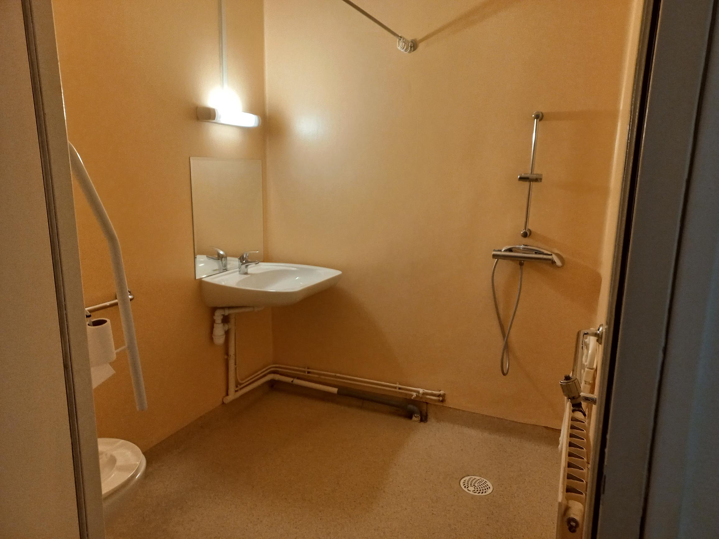 5 rue de la monnaie, 58500, CLAMECY, ,Appartement,Location ,rue de la monnaie,T1 PMR CLAMECY