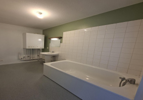 18 rue de la Gare, 71420, Génelard, 3 Chambres Chambres , ,Appartement,Location ,rue de la Gare,16865