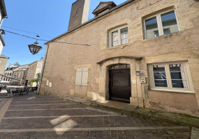 11 RUE DE LA MONNAIE 58500 CLAMECY 