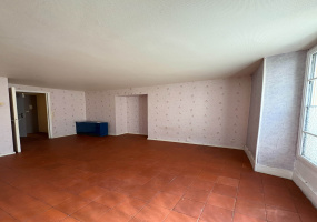 11 RUE DE LA MONNAIE 58500 CLAMECY 