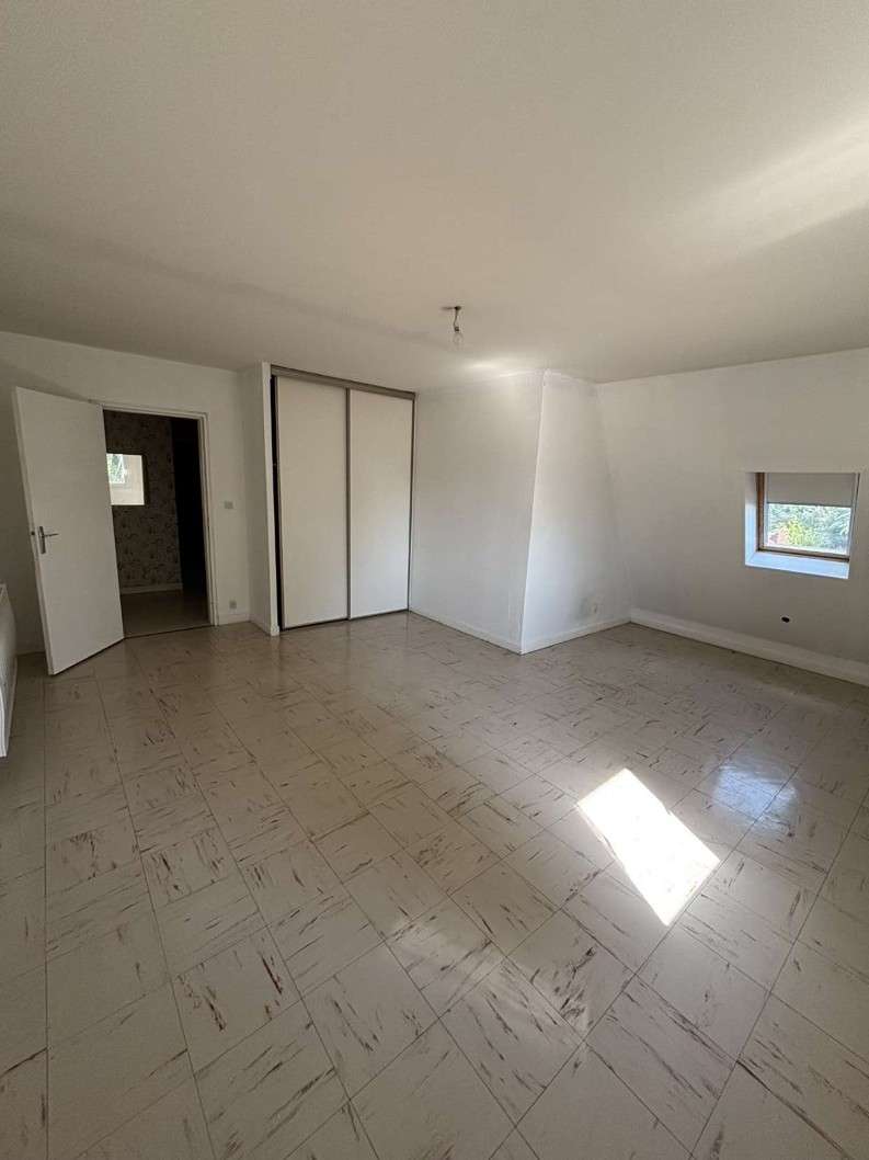 3 IMPASSE DES URSULINES, 58000, NEVERS, 1 Chambres Chambres , ,Appartement,Location ,IMPASSE DES URSULINES,3,ursulines