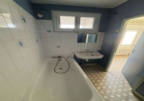 20 RUE ROMAIN ROLLAND, 58000, NEVERS, 2 Chambres Chambres , ,Appartement,Location ,RUE ROMAIN ROLLAND,3,ROMAN ROLLAND