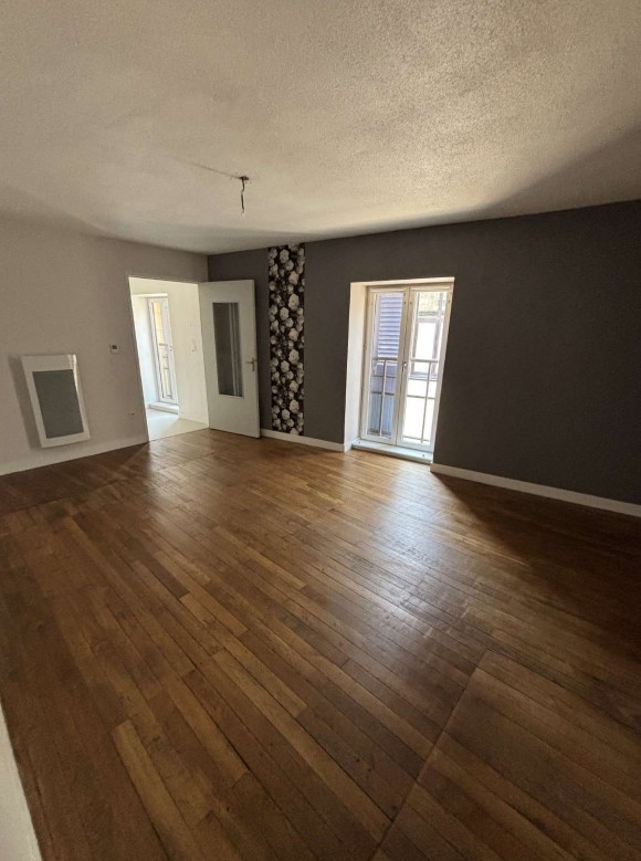 9 B RUE JEAN DESVEAUX, 58000, NEVERS, 2 Chambres Chambres , ,Appartement,Location ,B RUE JEAN DESVEAUX,1,JEAN DESVEAUX