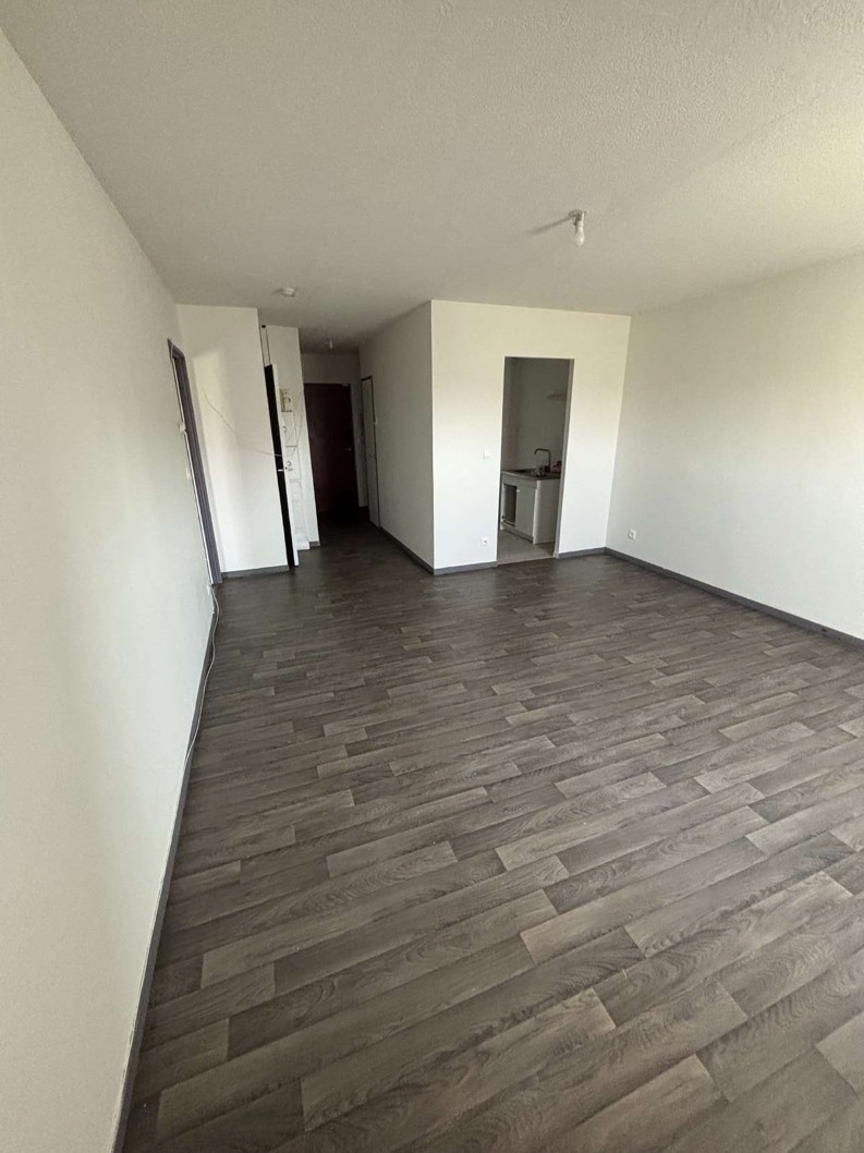 2 ALLEE PECARD, 58000, NEVERS, 1 Chambres Chambres , ,Appartement,Location ,ALLEE PECARD,3,PECARD