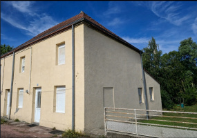 44 quai de moulins, 71300, MONTCEAU LES MINES, 3 Chambres Chambres , ,Maison,Location ,quai de moulins,58000030474