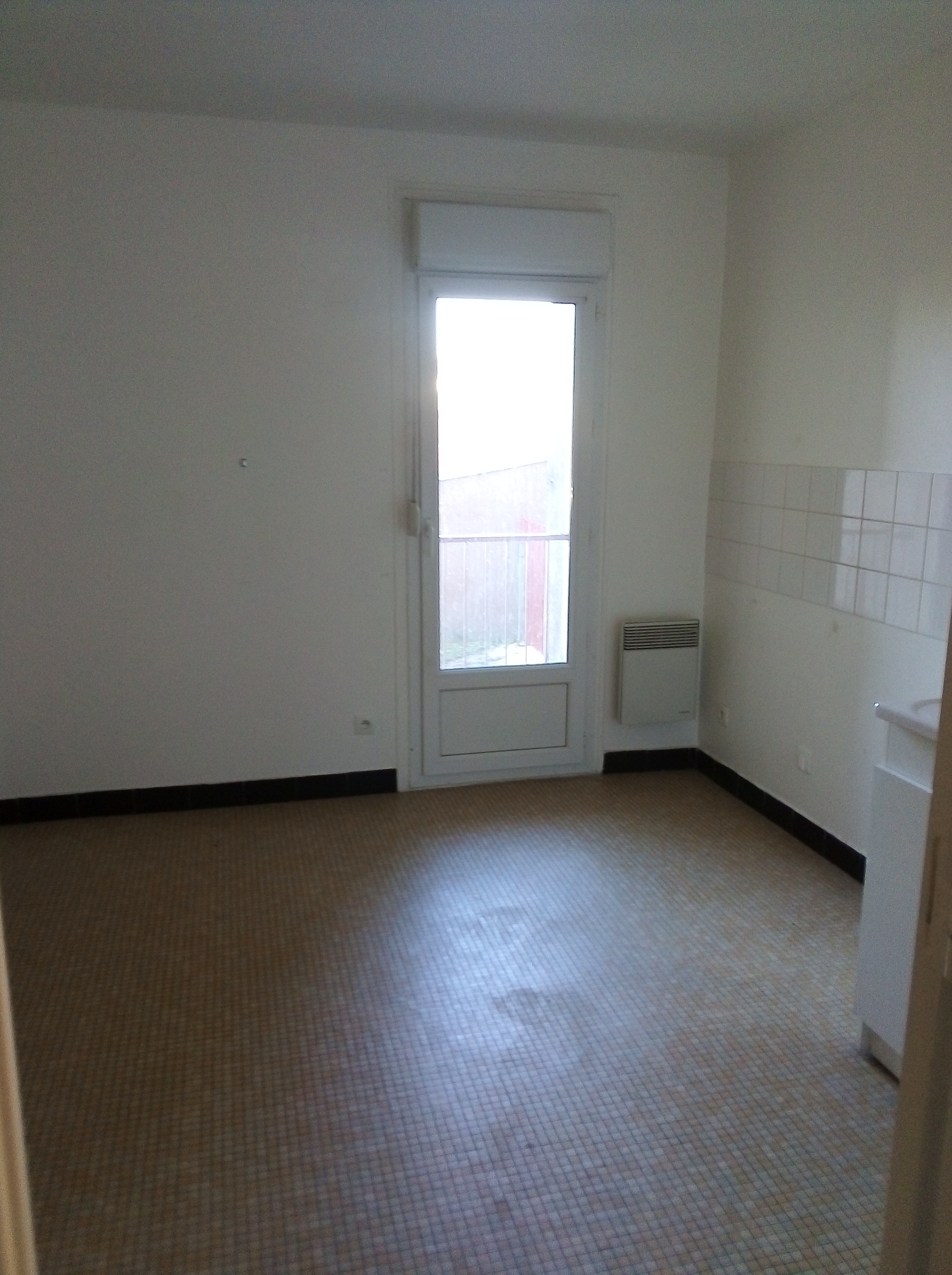 6 rue Charles Gounod, 89600, SAINT-FLORENTIN, 3 Chambre Chambres, ,Appartement,Localisation,rue Charles Gounod,3,58000030491
