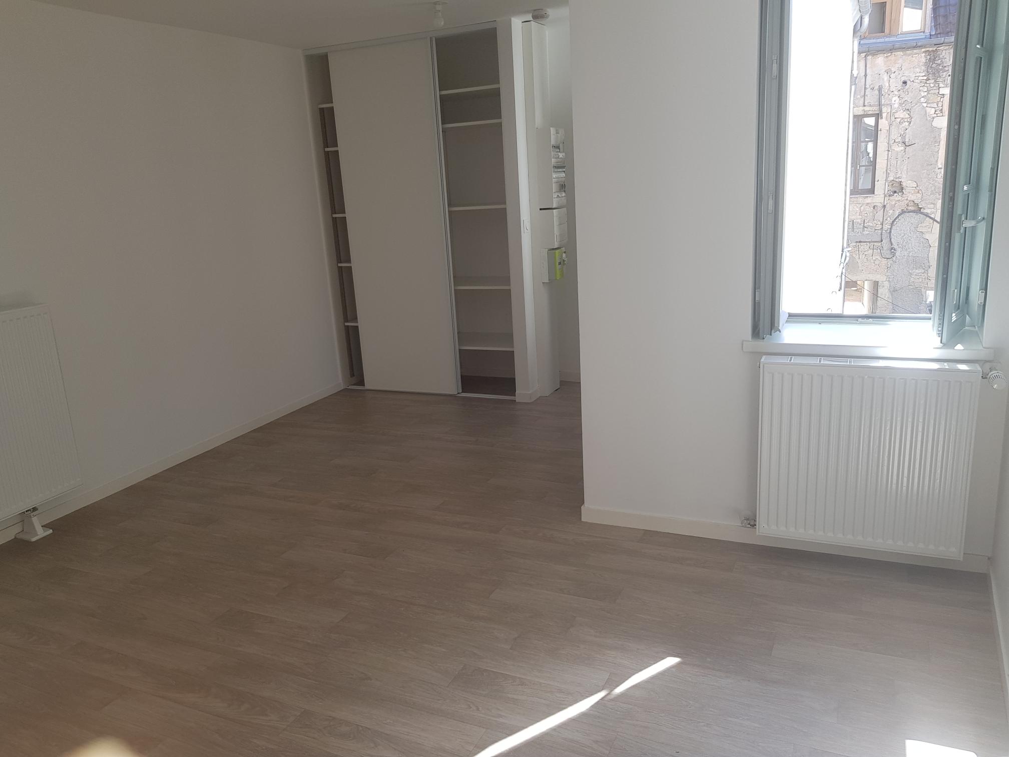 Appartement T4, 3 chambres, 1er étage, Rue Berbisey, Dijon